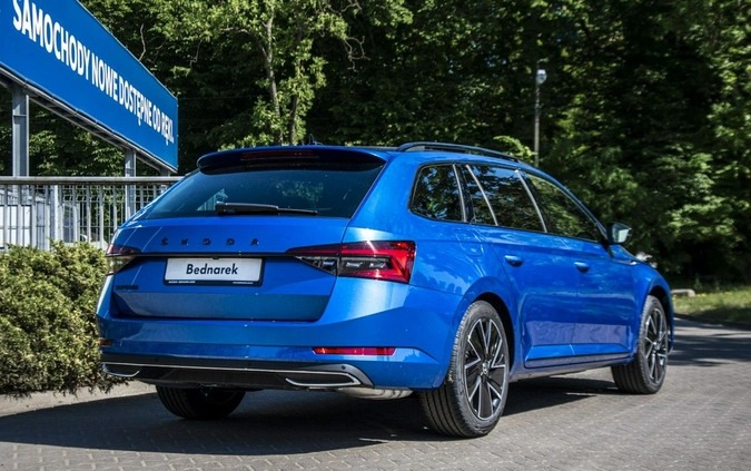 Skoda Superb cena 177900 przebieg: 5, rok produkcji 2024 z Borne Sulinowo małe 379